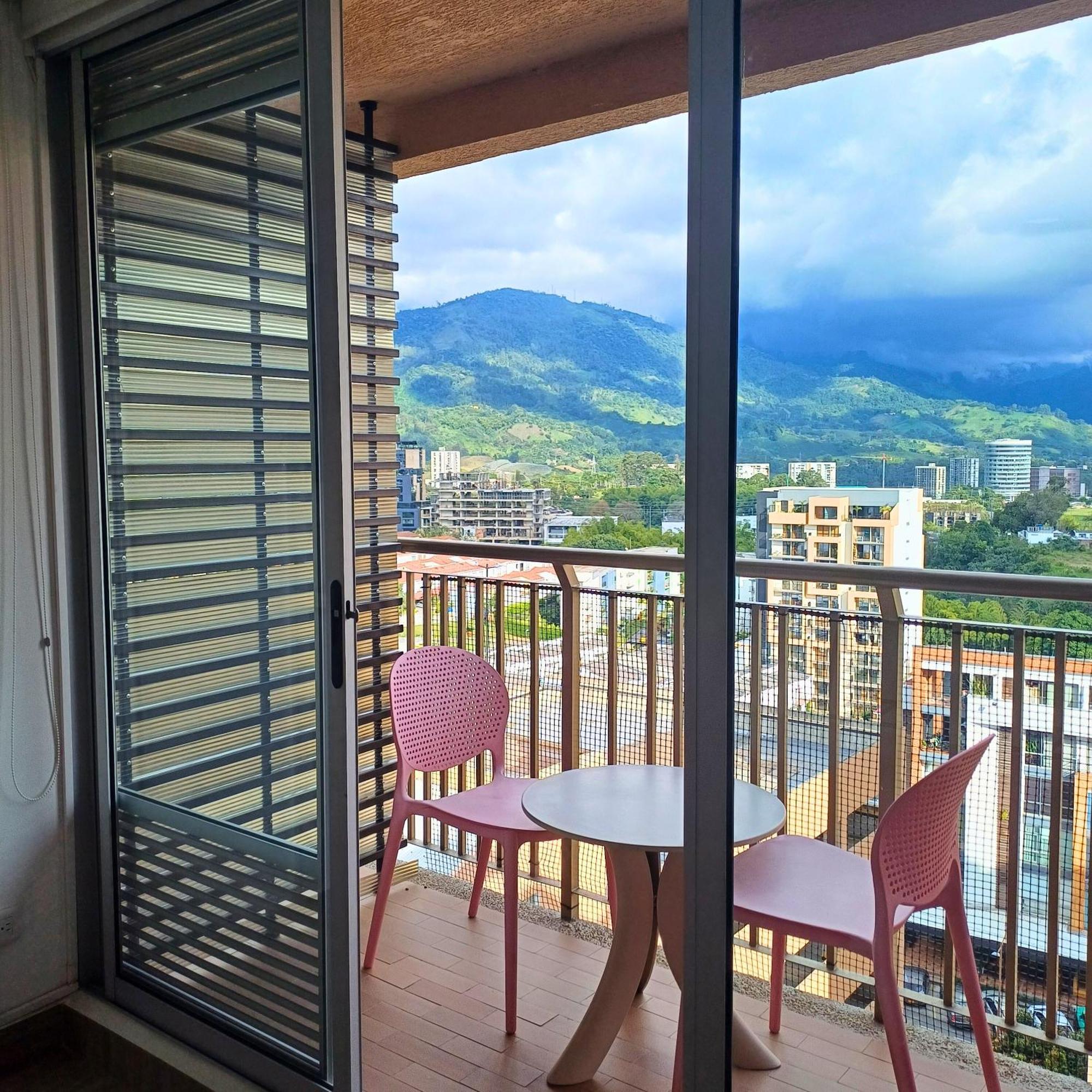 Aparta Estudios Zona 10 Армения Экстерьер фото